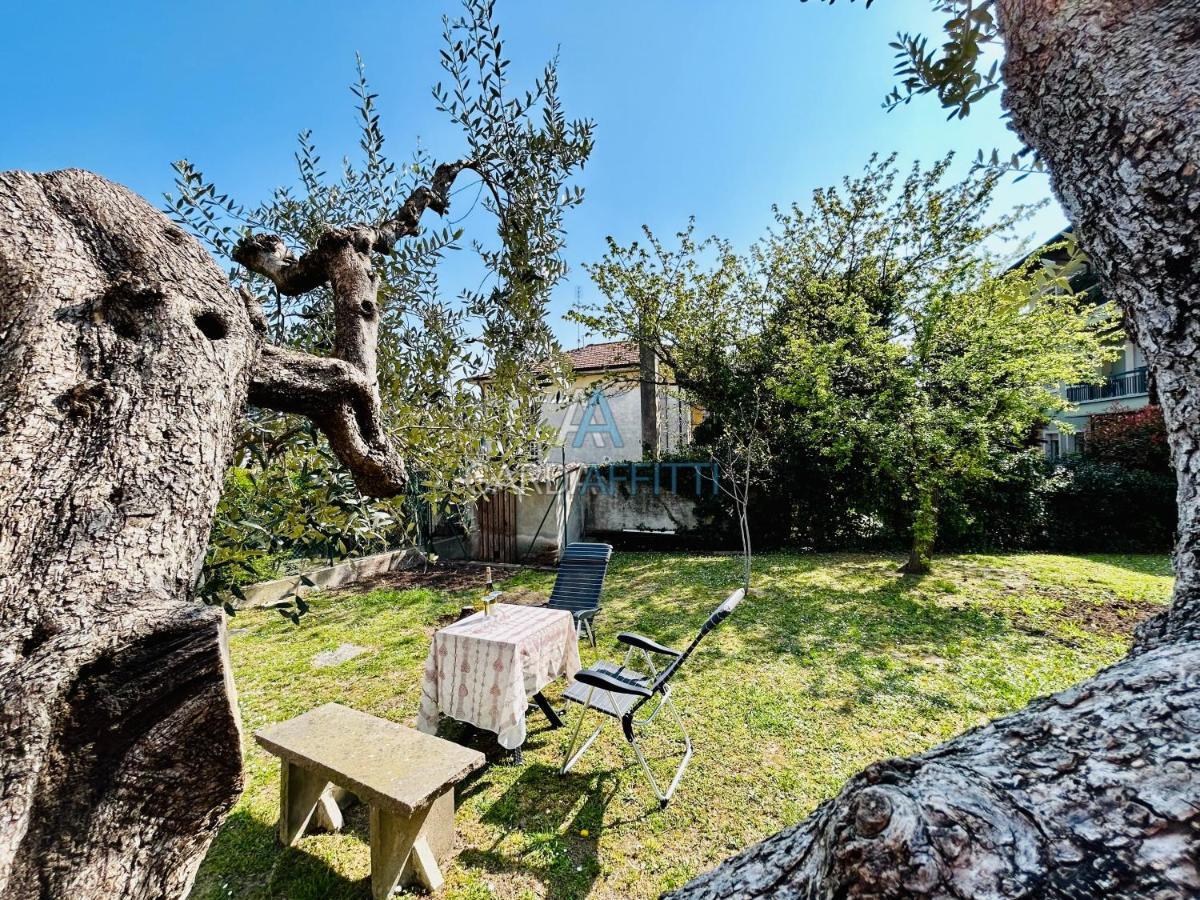 Ares Apartment - Vicino Al Lago Di Garda E Alla Stazione Treno Desenzano del Garda Dış mekan fotoğraf