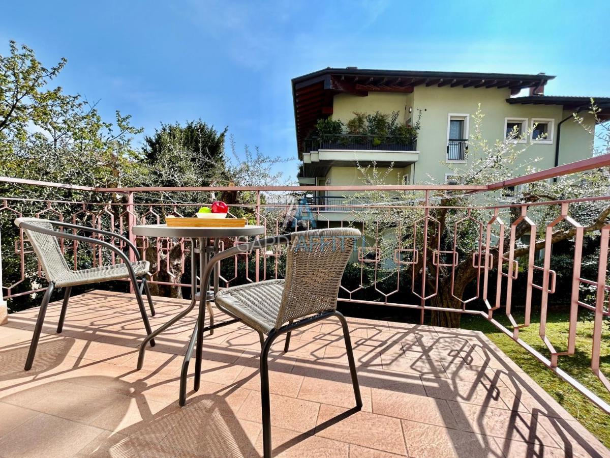 Ares Apartment - Vicino Al Lago Di Garda E Alla Stazione Treno Desenzano del Garda Dış mekan fotoğraf