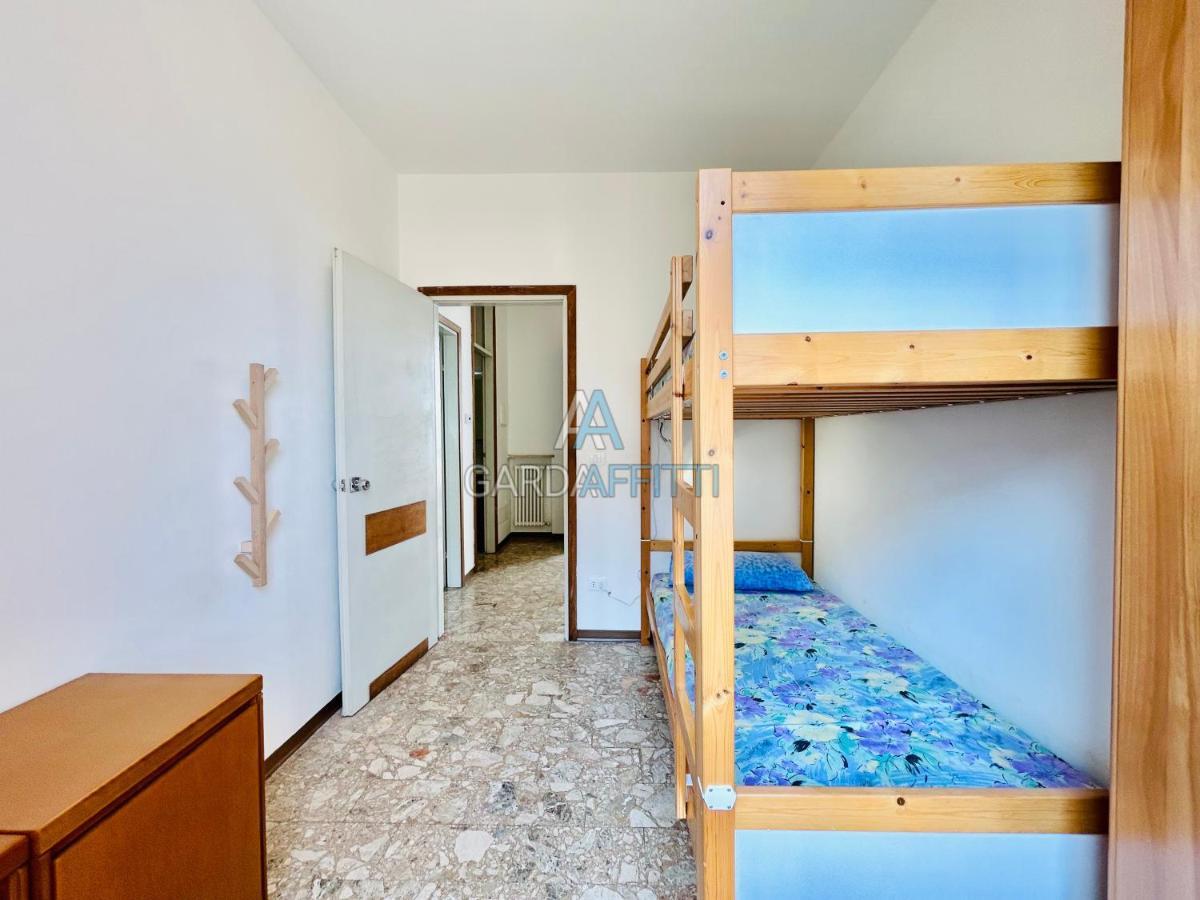 Ares Apartment - Vicino Al Lago Di Garda E Alla Stazione Treno Desenzano del Garda Dış mekan fotoğraf