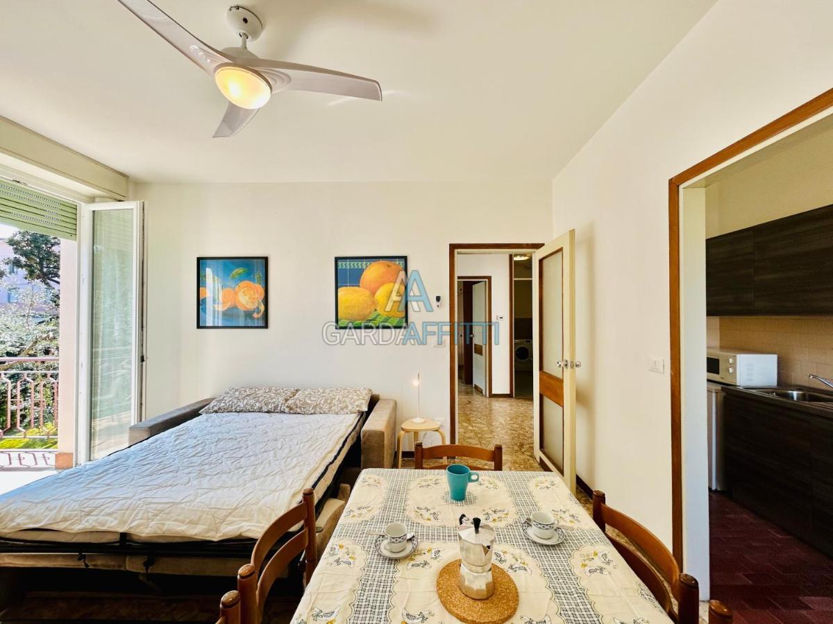 Ares Apartment - Vicino Al Lago Di Garda E Alla Stazione Treno Desenzano del Garda Dış mekan fotoğraf